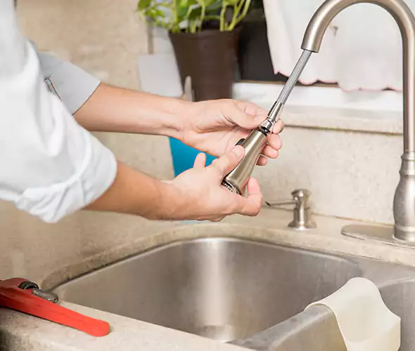 Expert Plumber for Rooter Services in Massapequa Park, NY: Trusted Drain and Sewer Cleaning Professionals
